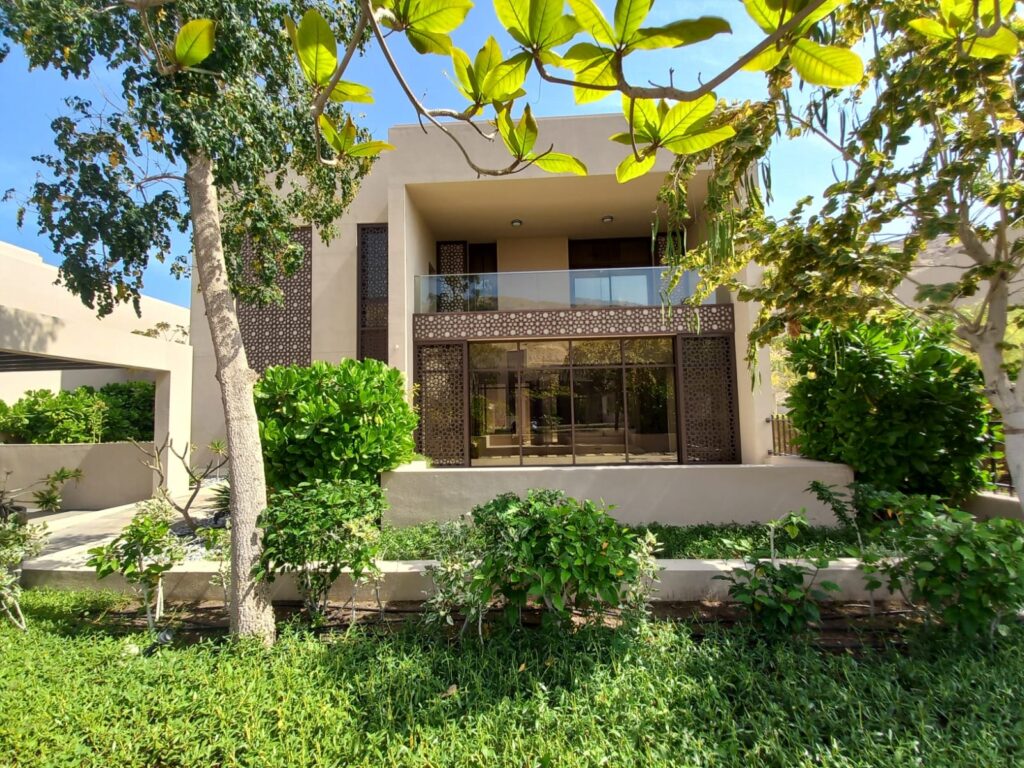 Luxury Standalone Villa for Sale in Muscat bay