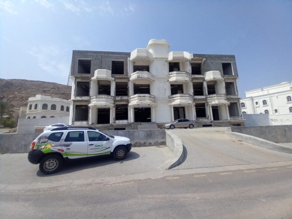 Huge Showrooms for Rent in Ruwi