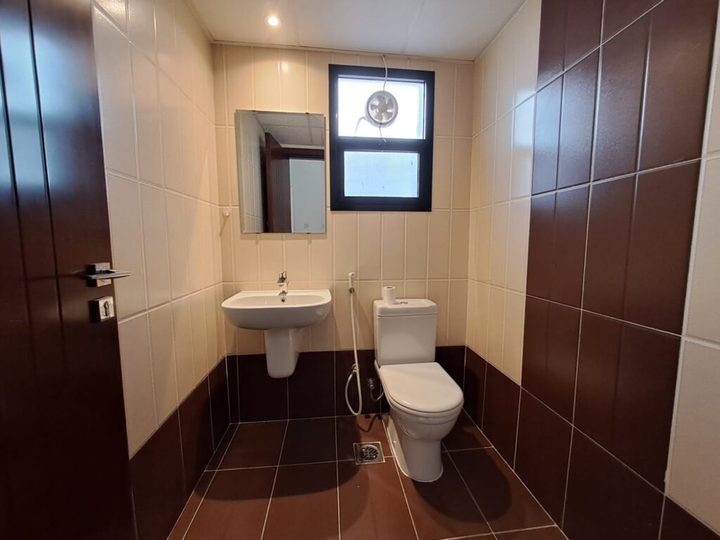 Townhouse For Sale in Al Seeb