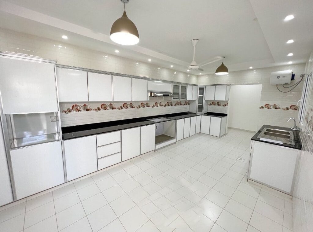 Spacious Twin Villa for Sale in Al mawaleh North