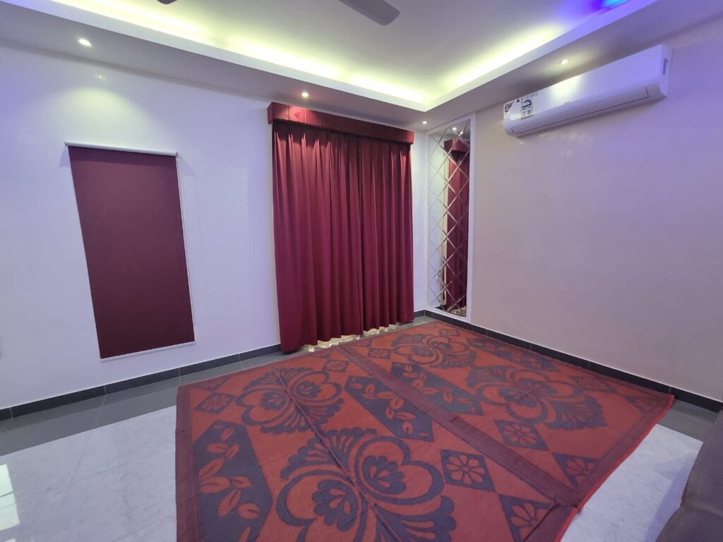 Corner Twin Villa for Sale in Al Mawaleh South