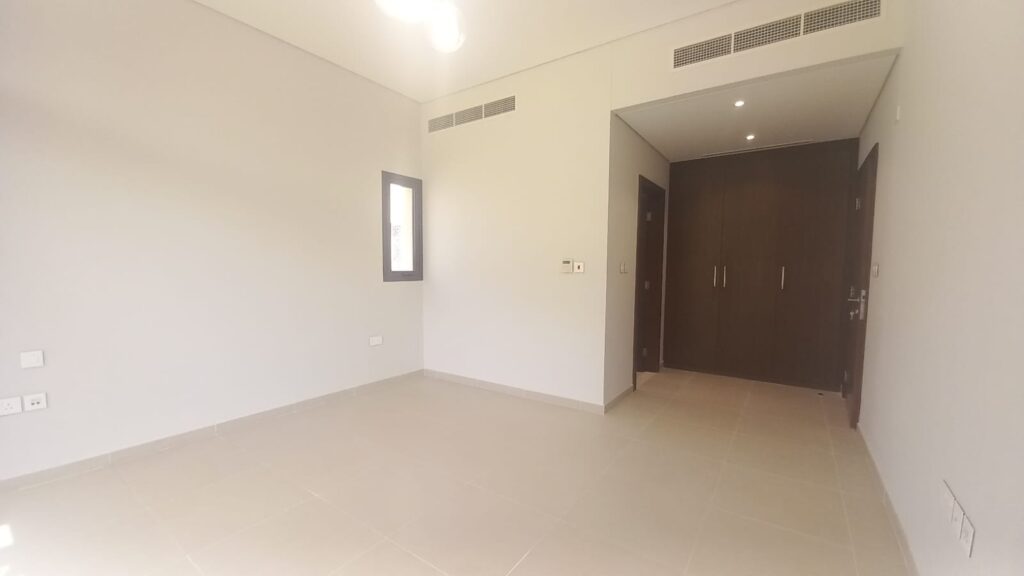 Prodigious Standalone Villa for Rent in Muscat Bay