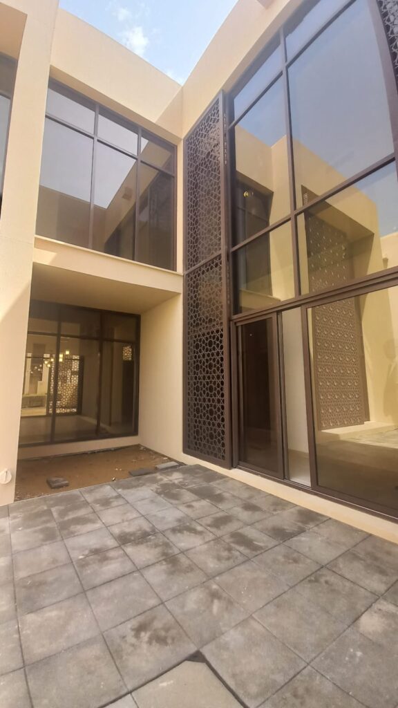 Prodigious Standalone Villa for Rent in Muscat Bay