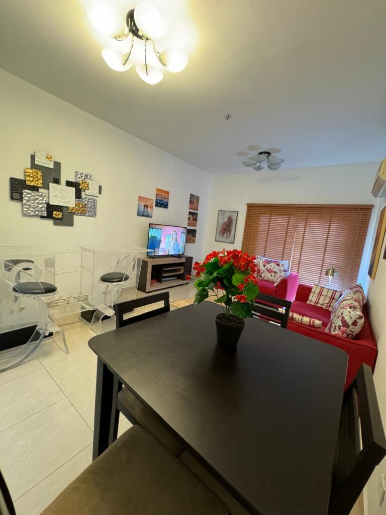Fully Furnished Apartment for Rent in Shatti Al Qurum