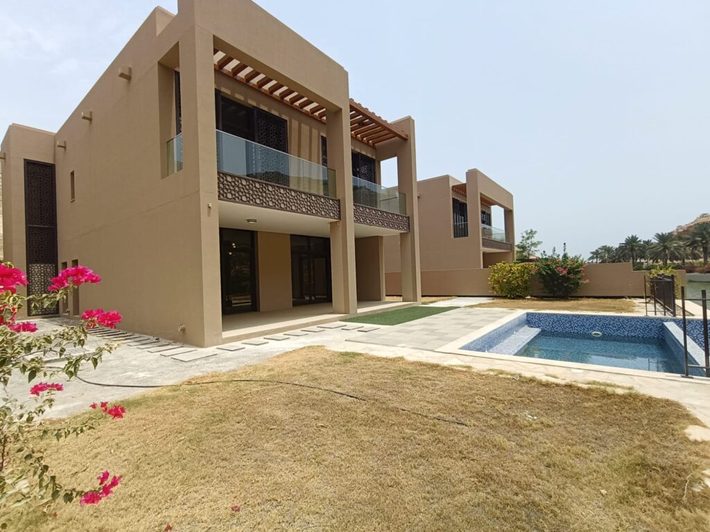 Marvelous Villa for Rent in Muscat Bay