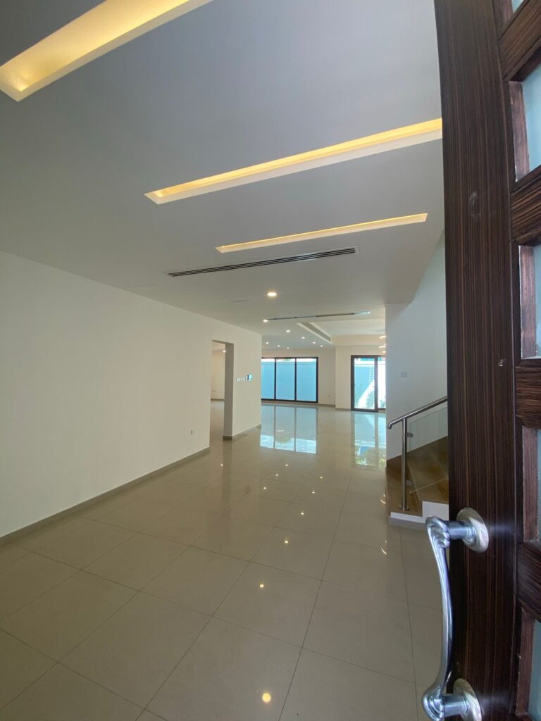 Modern Villa for Rent in illam City