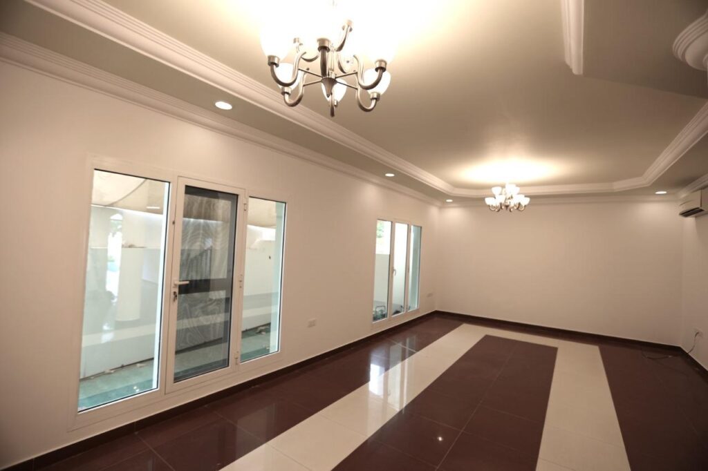 Charming Townhouse for Rent in Al Qurum