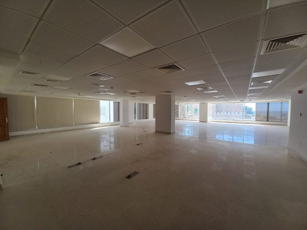 Office Space for Rent in Shatti Al Qurum