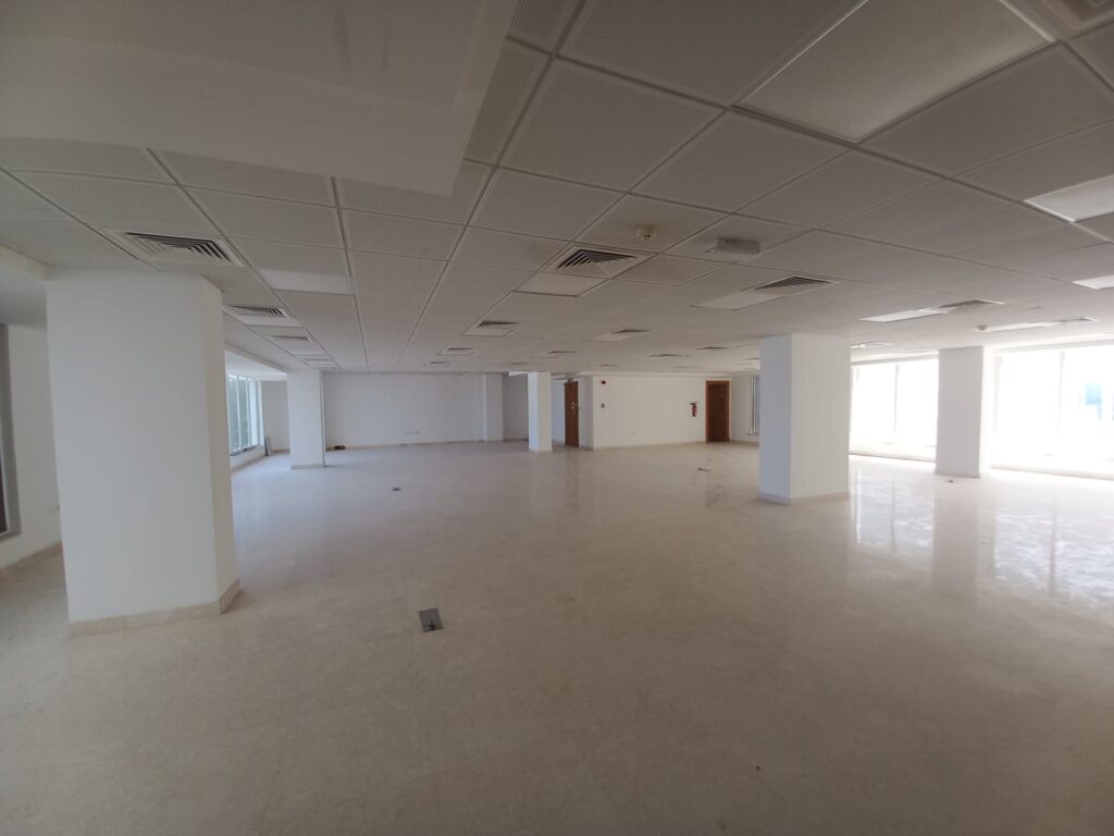 Office Space for Rent in Shatti Al Qurum