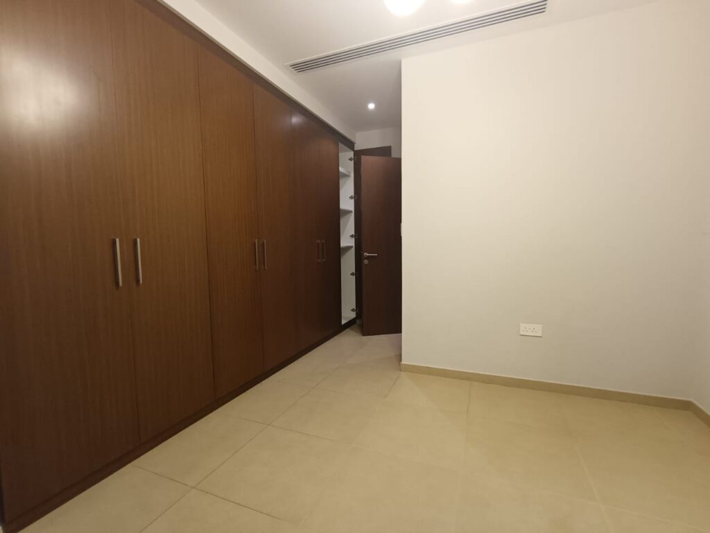 Elegance Apartment for Rent in Muscat Bay