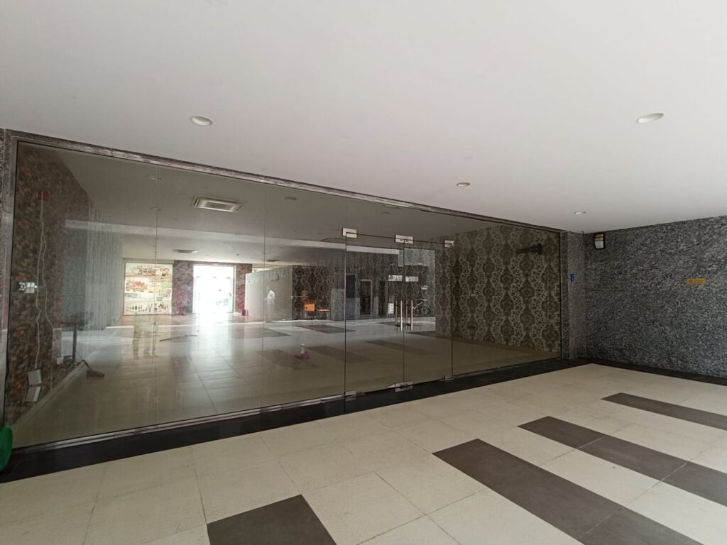 Shop for Rent in Al Khuwair