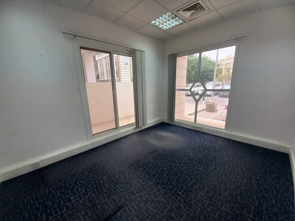 Office Space for Rent in Shatti Al Qurum
