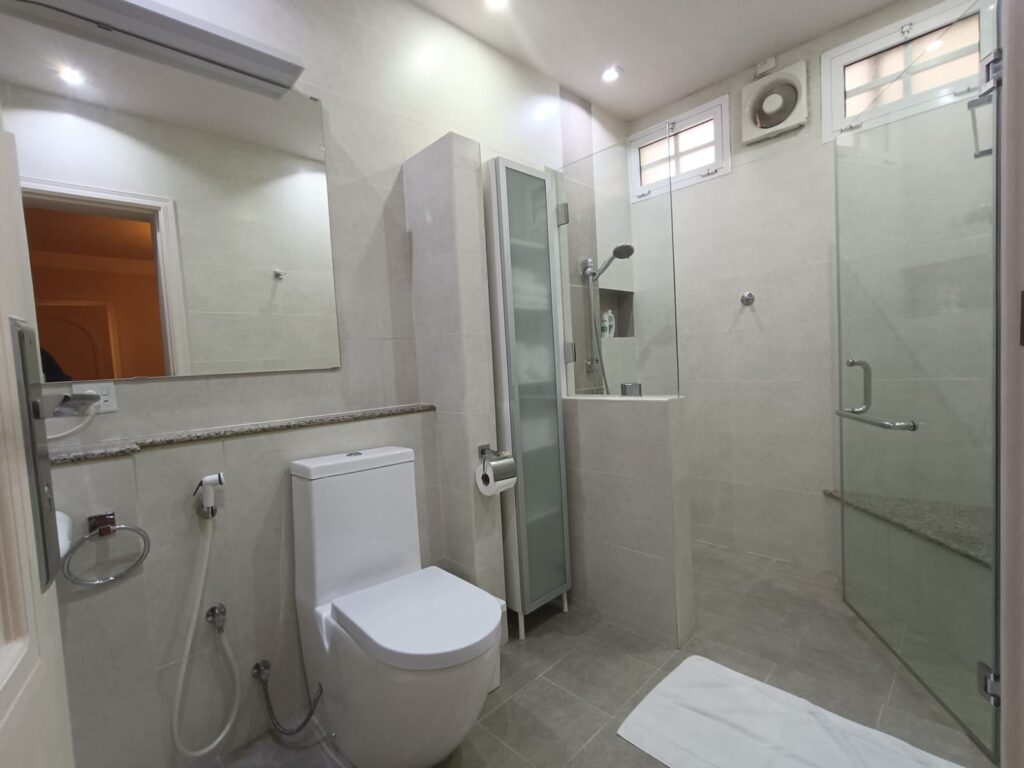 Great Standalone Villa for Sale in Al Khuwair