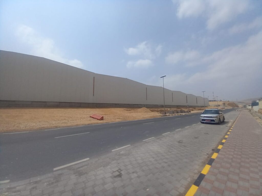 Warehouse for Rent in Al Rusayl