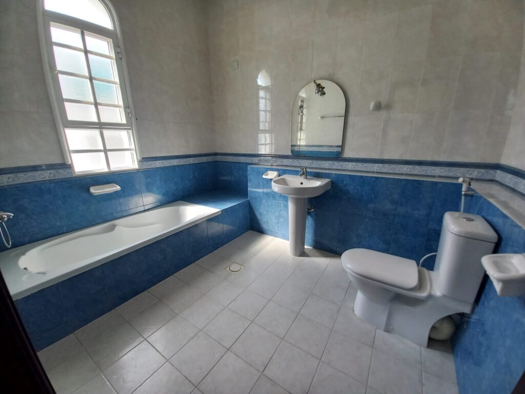 Nice Standalone Villa for Sale in Shatti Al Qurum