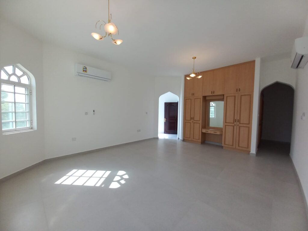 Nice Standalone Villa for Sale in Shatti Al Qurum