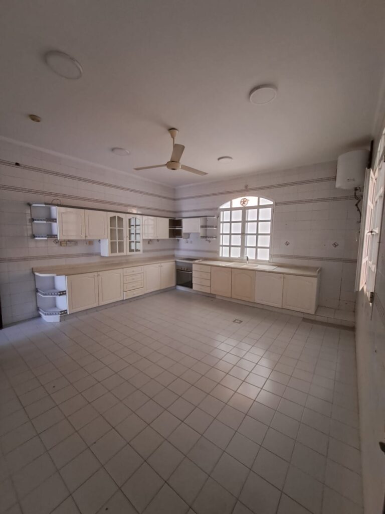 Fancy Standalone Villa for Rent in Azaiba