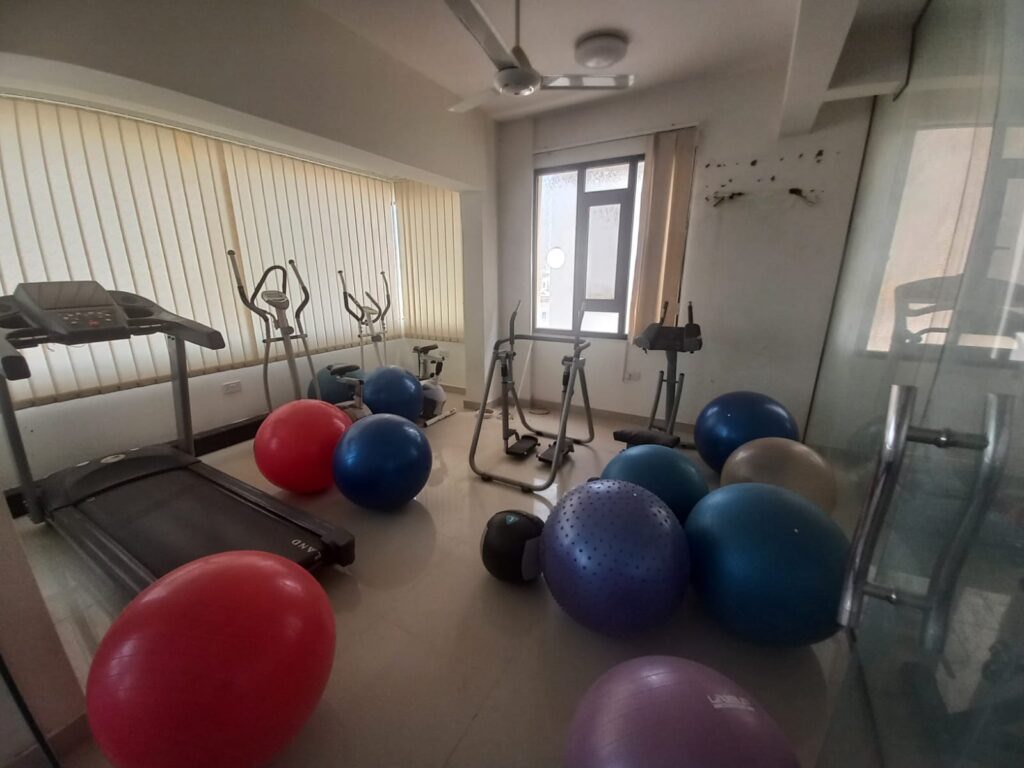 Commercial Floor for Rent in Al Maabila