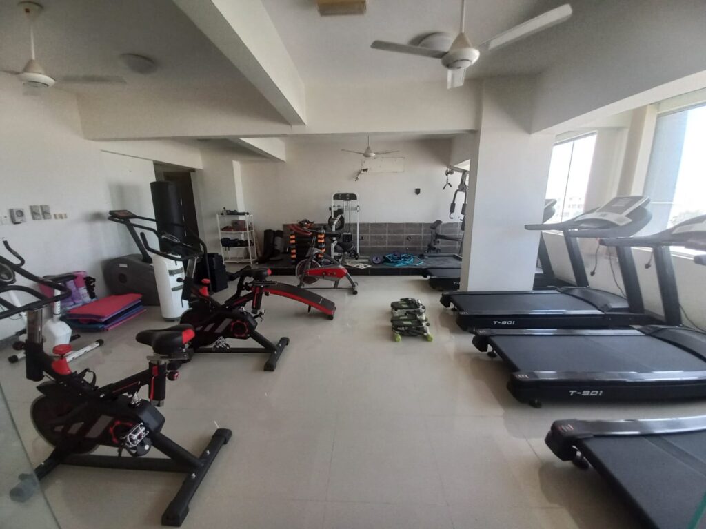 Commercial Floor for Rent in Al Maabila