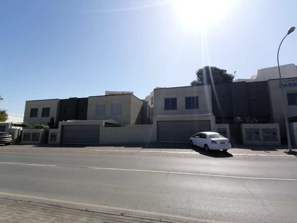 Commercial Villa for Rent in Al Qurum