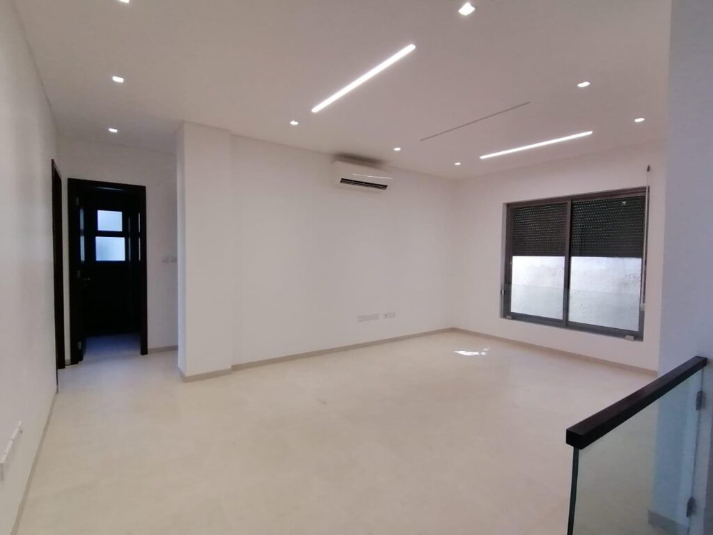 Commercial Villa for Rent in Al Qurum