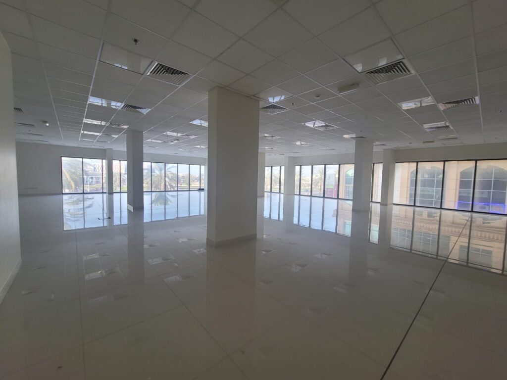 Shops for Rent in Al Khuwair