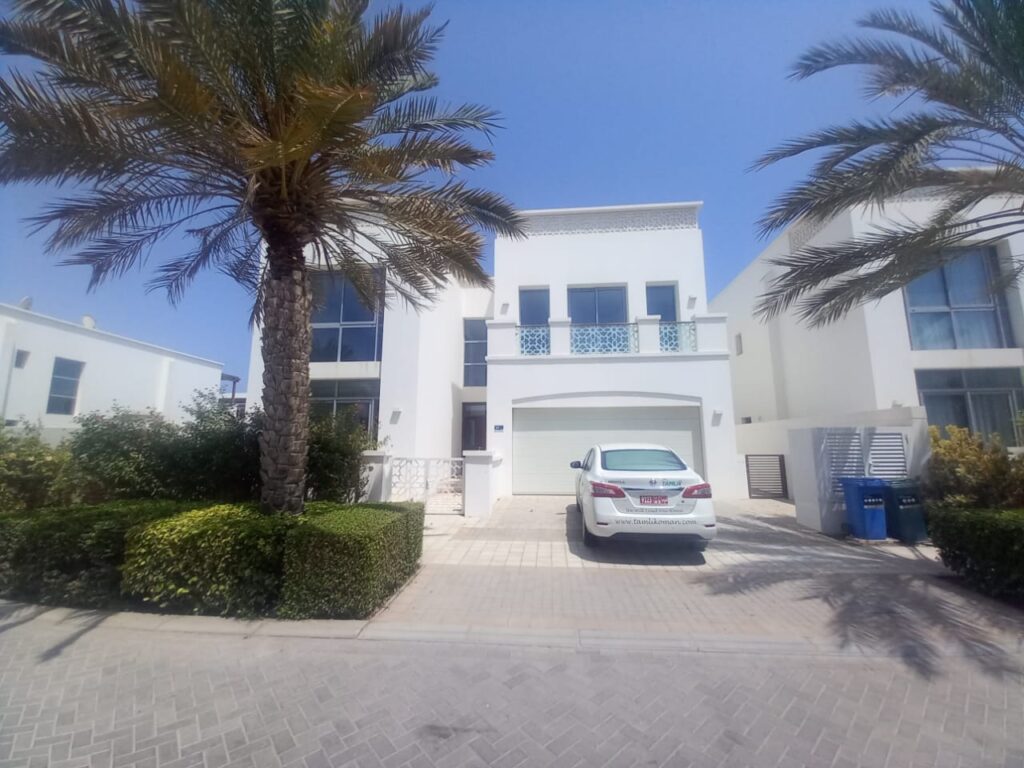 Fantastic Standalone Villa for Rent in Al Mouj