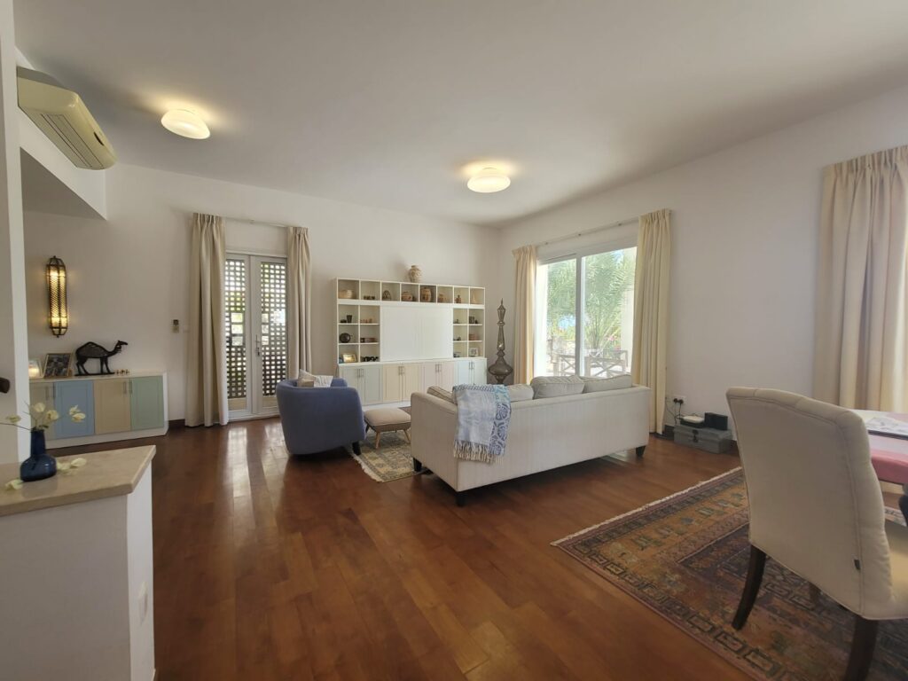 Furnished Sea View Standalone Villa for Sale in Al Sifah
