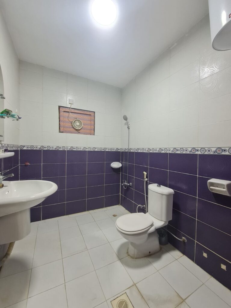 Grand Villa for Sale in Al Khuwair
