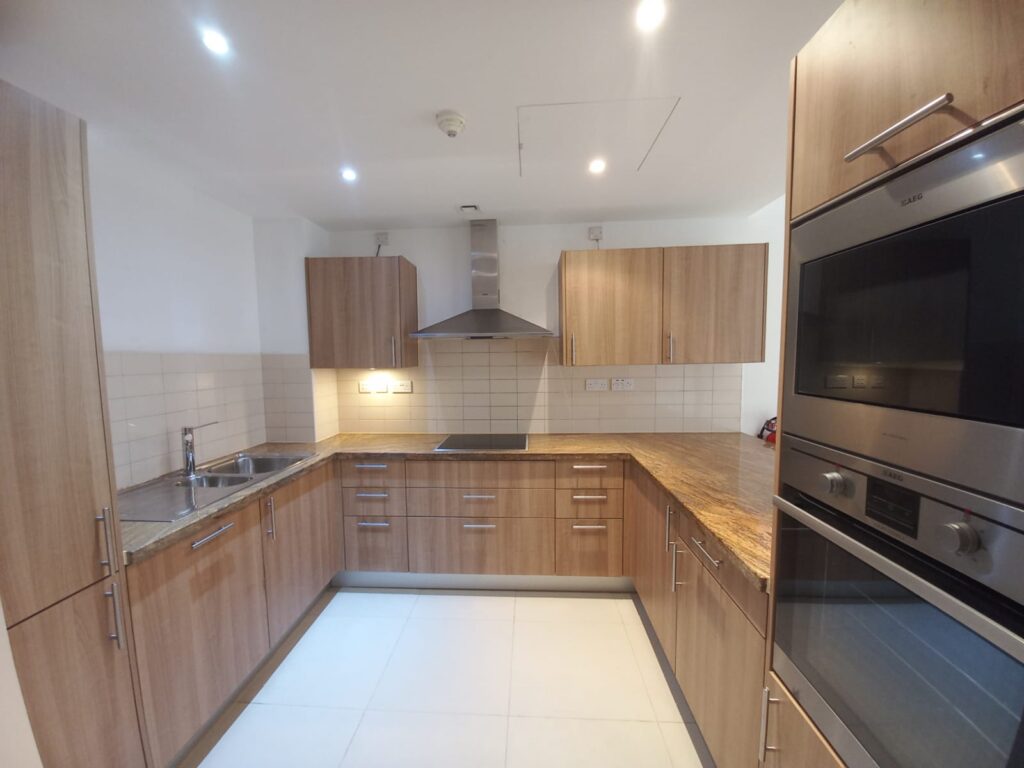 Luxury Apartment for Rent in Al Mouj