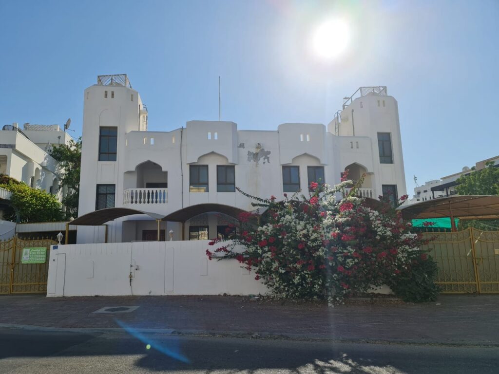 Gorgeous Twin Villa for Rent in MQ