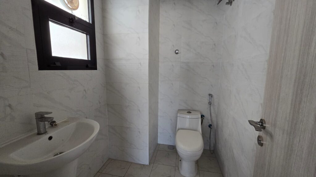 New Building for Rent & Sale in Al Ansab