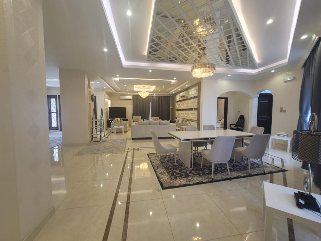 Fully Furnished Villa for Rent in Al Qurum