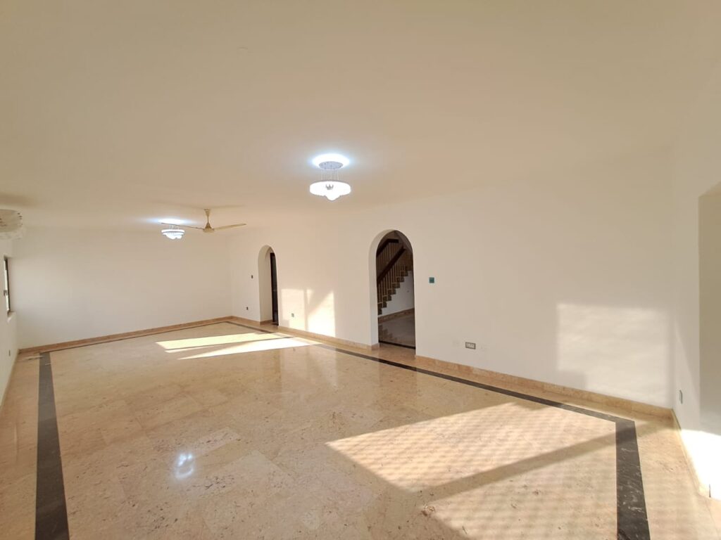 Elegant Twin Villa for Rent in Al Qurum