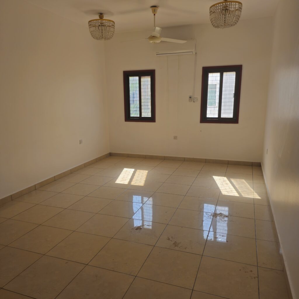 Huge Standalone Villa for Sale in Madinat illam