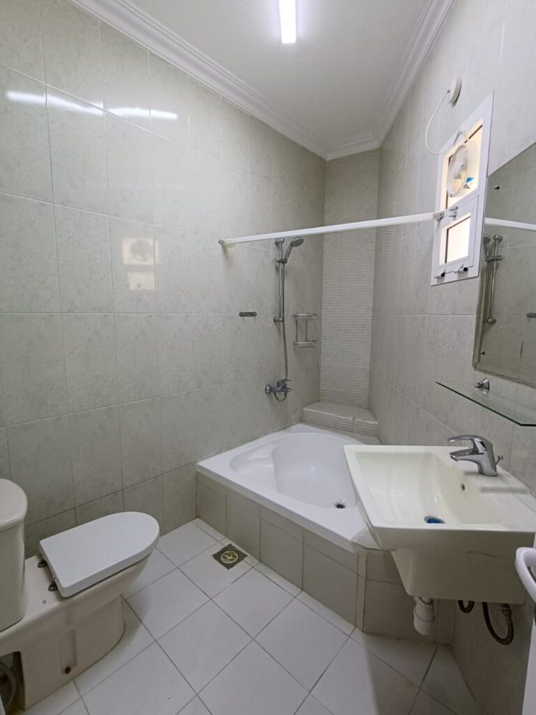 Ground Floor Flat for Rent in Al Qurum 29