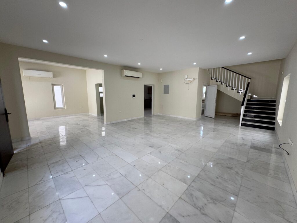 Sea View Townhouse for Rent & Sale in Al Hail North