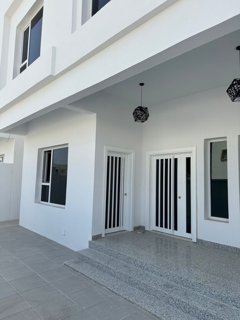 Marvelous Villa for Sale in Al Amerat