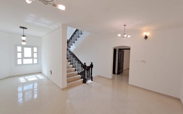 Villa for Rent in Azaiba | OMR 850/mo | REF 895YB thumbnail 8
