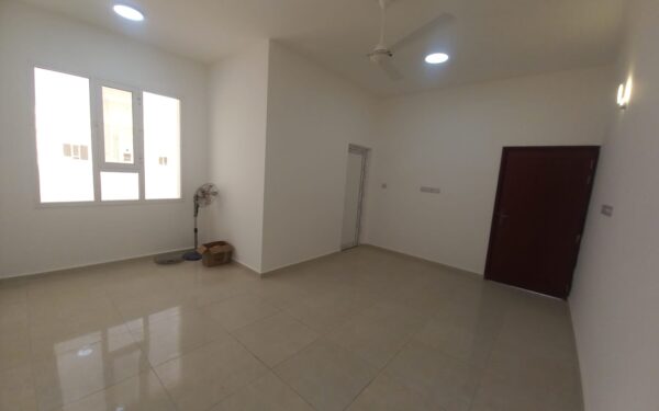 4-Bed Villa for Rent in Al Hail North | OMR 500/mo | REF 10BB thumbnail 11