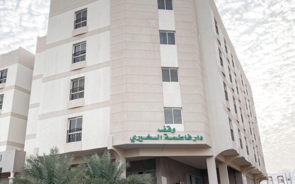 2-Bed Apartment for Sale in Madinat Al Sultan Qaboos | OMR 45,000 | REF 427MD thumbnail 7