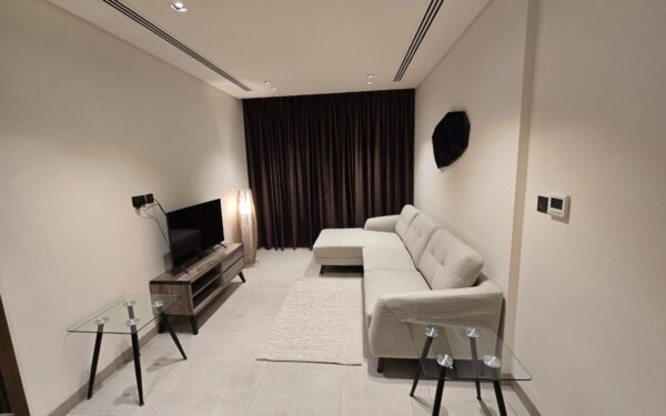 1-Bed Apartment for Rent in Muscat Hills | OMR 400/mo | REF 432ME thumbnail 9