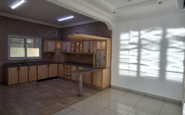 Вилла с 4 спальнями (5К) в аренду в Аль-Узайба | OMR 650/мес | Tamlik Oman thumbnail 8