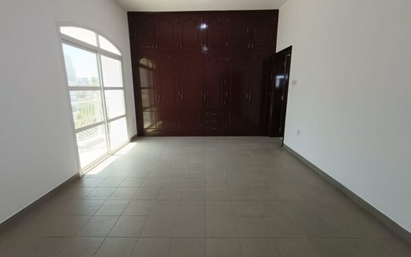 Villa for Rent in Madinat Al Sultan Qaboos | OMR 750/mo | REF 630TB thumbnail 10