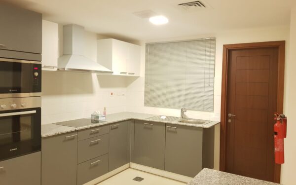 2-Bed Apartment for Rent in Muscat Hills | OMR 450/mo | REF 673AM thumbnail 10